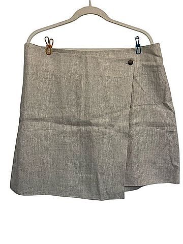 Banana Republic Lina Skort (view 2)