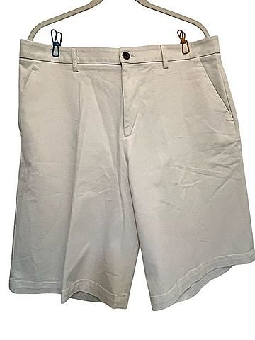 Banana Republic White Lotus Pleated Chino Bermuda Shorts Khaki Shorts (view 1)