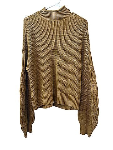 Old Navy Pullover Sweater (view 2)