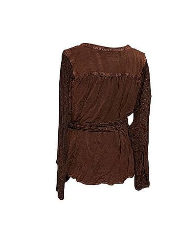 The Pyramid Collection Long Sleeve Blouse (view 2)