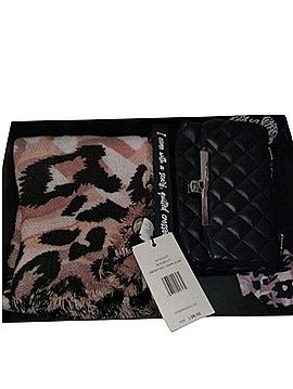 Steve Madden Quilted Crossbody Bag Scarf Gift Set Crossbody Bag (view 2)