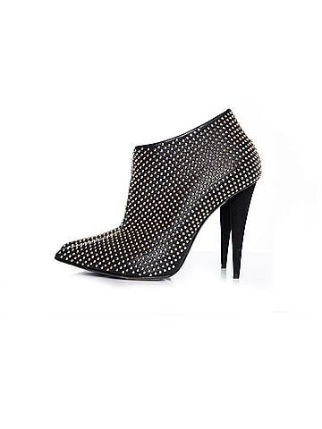 Giuseppe Zanotti Giuseppe Zanotti Black studded ankle boots. (view 2)