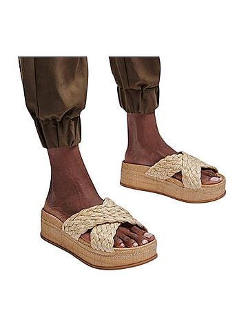 Dolce Vita Women's Wrenly Sandal in Light Natural Raffia (view 2)