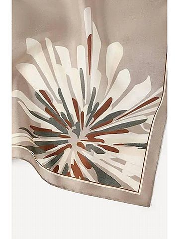 Brunello Cucinelli Women's Bloom Print Pongee Scarf in Beige (view 2)