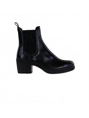Ecco Women's Metropole Zurich Chelsea Boots in Black (view 1)