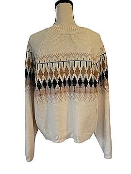 American Eagle Outfitters Festive Feels Fair Isle Nordic Fuzzy Sweater Pullover Sweater (view 2)