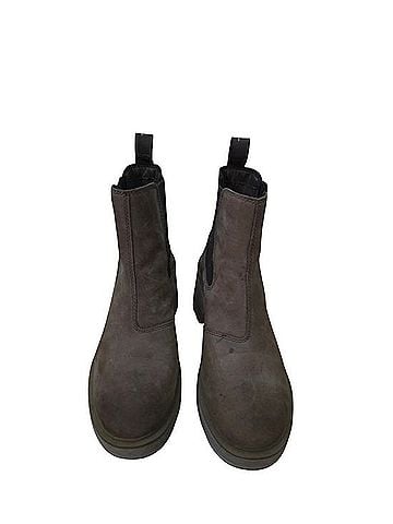 Sorel Chelsea Ankle Boots (view 2)