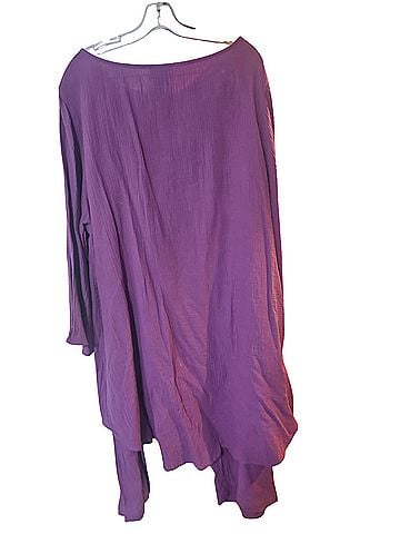 ASHRO Long Sleeve Top (view 2)