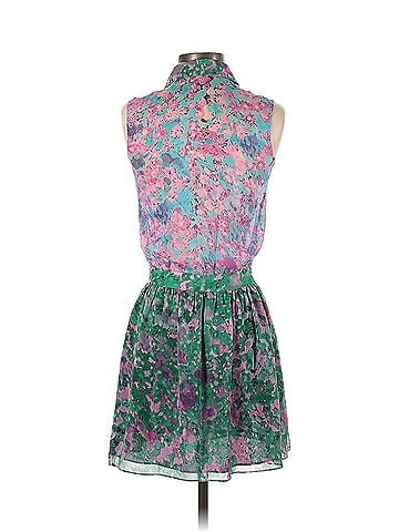 Gryphon New York Gryphon New York Casual Dress (view 2)