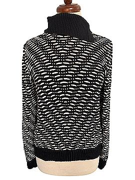 St. John Pullover Sweater (view 1)