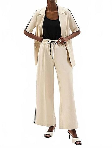 Joseph Ribkoff Side Stripe Linen Wide Leg Pants in Natural (view 2)