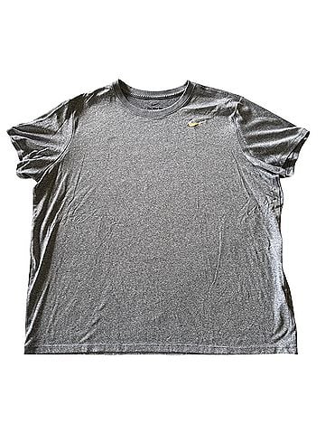 Nike Short Sleeve T-Shirt (view 1)