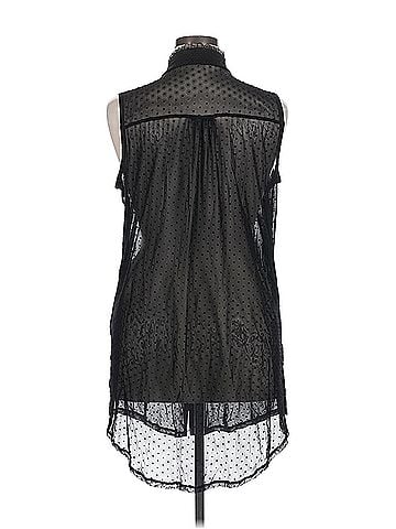 Vanessa Virginia Vanessa Virginia Sleeveless Button Down Shirt (view 2)