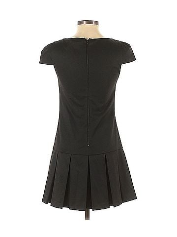 Alice + Olivia Alice + Olivia Casual Dress (view 2)