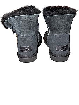 Ugg Boots (view 2)