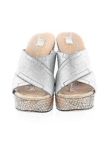 Donald J Pliner Donald J Pliner Wedges (view 2)