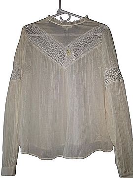 a loves a R1377CUG Button-Down Shirt (view 2)