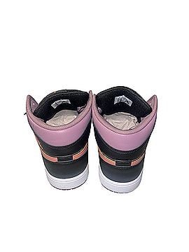 Nike Sneakers (view 2)