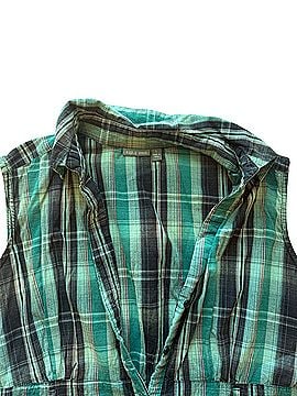 Apt. 9 Sleeveless Button-Down Shirt (view 2)