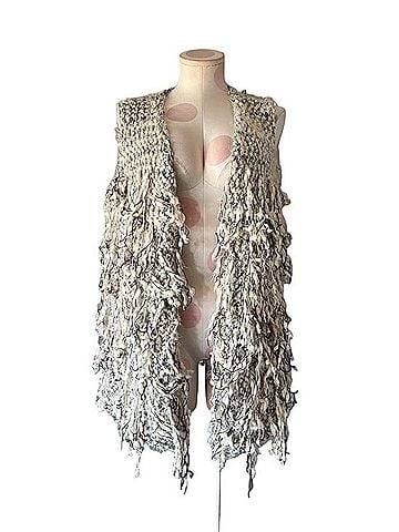 Umgee Vest (view 2)