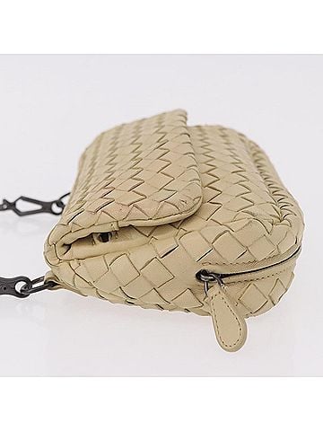 Bottega Veneta Intrecciato Shoulder Leather Beige Leather Shoulder Bag Bag (view 2)
