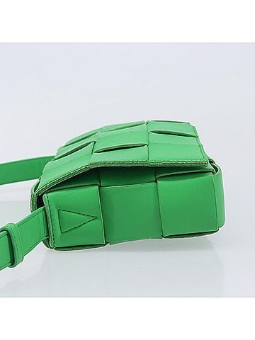 Bottega Veneta Cassette Maxi Intrecciato Leather Green Leather Crossbody Bag Bag (view 2)