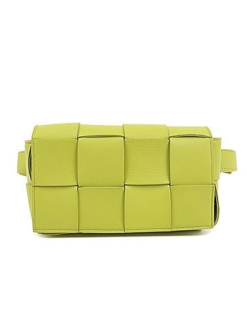 Bottega Veneta Cassette Belt Maxi Intrecciato Leather Green Leather Clutche &amp; Pouche Bag (view 1)