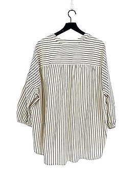 Lane Bryant T-Shirt (view 2)
