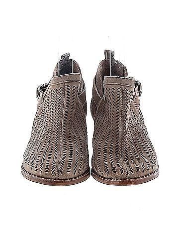 Vince Camuto Vince Camuto Ankle Boots (view 2)