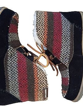 Minnetonka Chevron Sherpa Lined Ankle Boots Ankle Boots (view 2)