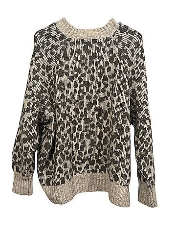 Old Navy Pullover Sweater (view 2)