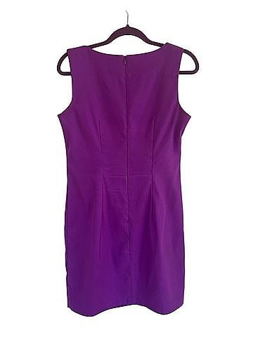 Alyx Sleeveless V-Neck Midi Dress Casual Dress (view 2)
