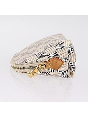 Louis Vuitton Cosmetic Damier Multicolour Canvas Toiletry Case Accessory (view 2)