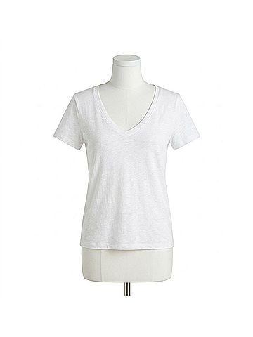 American Vintage Sonoma V-Neck Tee in Blanc (view 1)