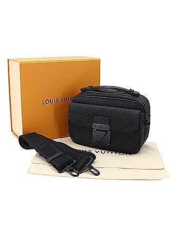 Louis Vuitton Louis Vuitton Monogram Taurillon S-Lock 2-way Hand/Shoulder Handbag Leather Black M58489 RFID Messenger (view 2)