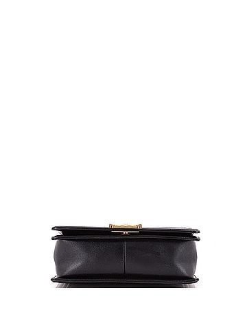 Chanel Boy Flap Bag Chevron Calfskin Old Medium (view 2)