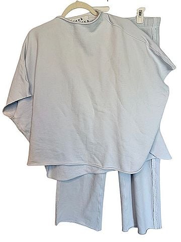 Frank & Eileen Malibu Bella Travel Set Pullover Sweater (view 2)