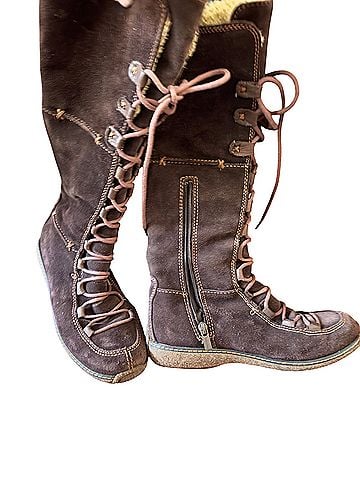 Timberland Boots (view 1)