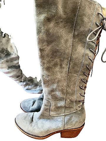soft Boots (view 1)