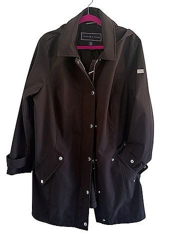 Tommy Hilfiger Trenchcoat (view 2)