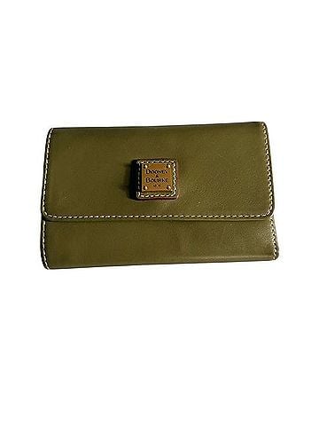 Dooney & Bourke Wexford Wallet (view 1)