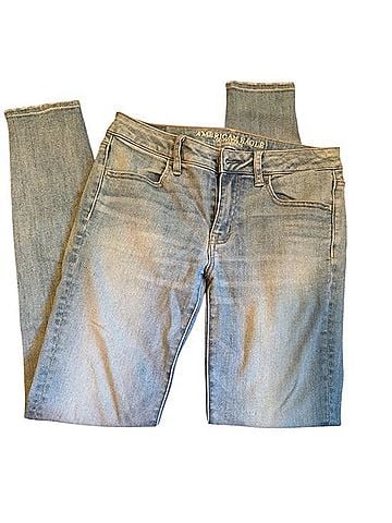 American Eagle Outfitters Jeans (view 2)