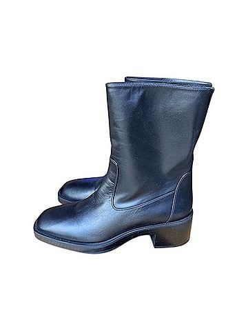 Stuart Weitzman Kaia Boots (view 1)