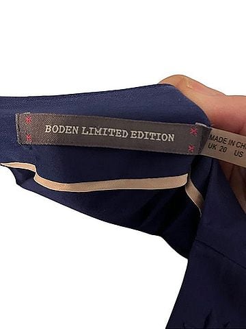 Boden Limited Edition Navy Floral Detail Long Sheer Sleeve Dress Casual Dress (view 2)