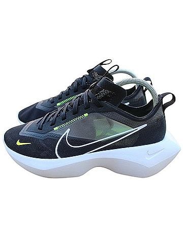 Nike Vista Lite Sneakers (view 2)