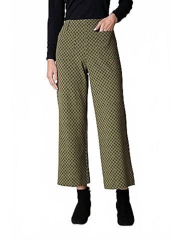 Habitat Luxe Ponte Stamped Floral Diamond Ankle Pant in Green (view 2)