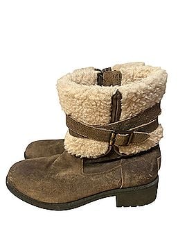 Ugg Boots (view 1)