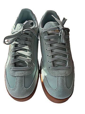 Puma Sneakers (view 1)