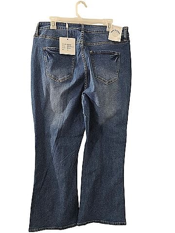 Nine Planet Jeans (view 2)