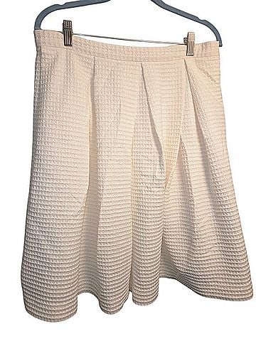 Badgley Mischka Formal Skirt (view 2)